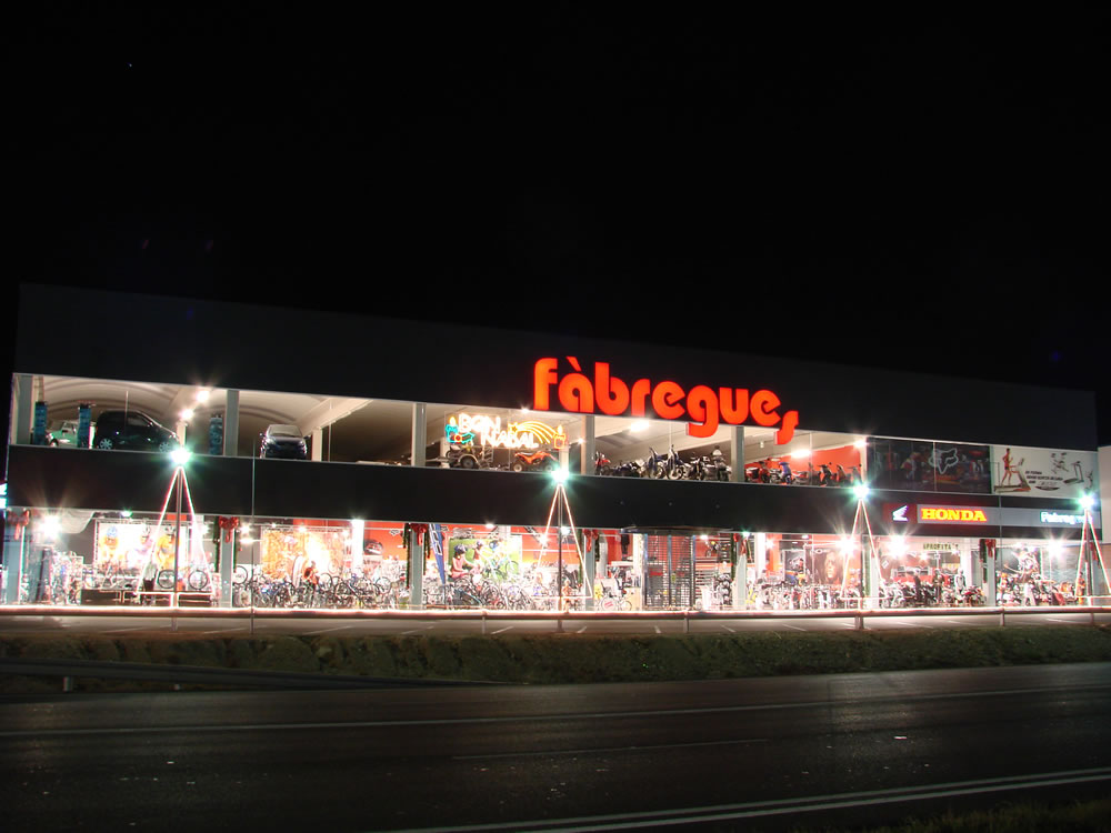 Tienda FABREGUES MOTORSPORTS S.L.